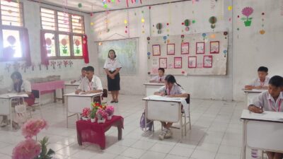 Suasana Penuh Semangat di SDN Inpres Kaneyan Saat Ujian Akhir Sekolah